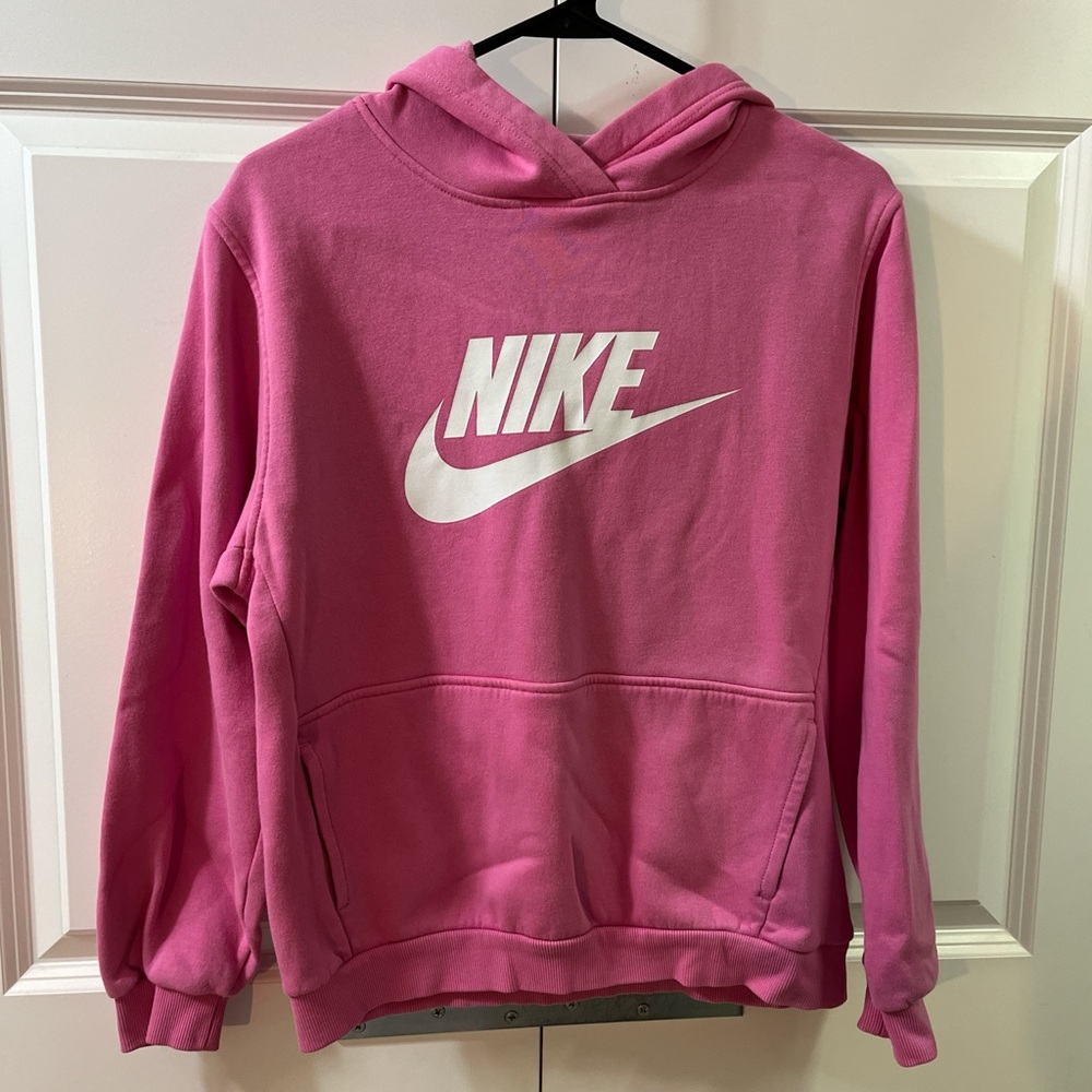 Nike Fleece Hoodie in Vibrant Pink